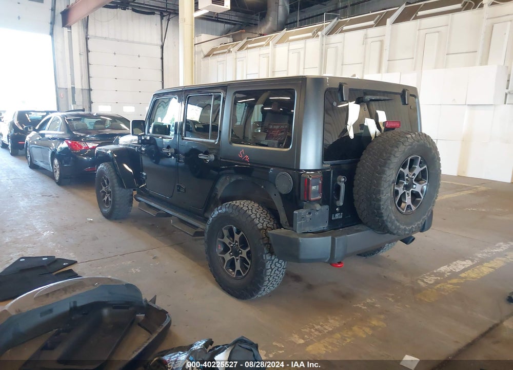 2015 JEEP WRANGLER UNLIMITED SPORT VIN: 1C4BJWDG1FL612540
