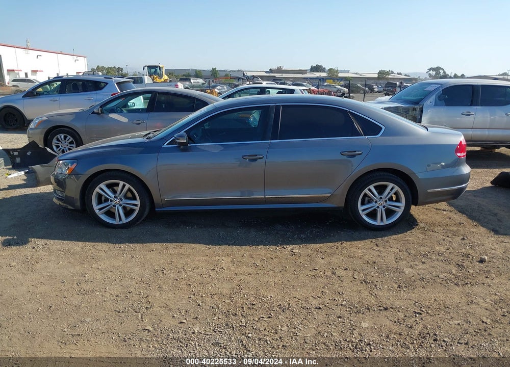 2013 VOLKSWAGEN PASSAT VIN: 1VWCN7A3XDC093319