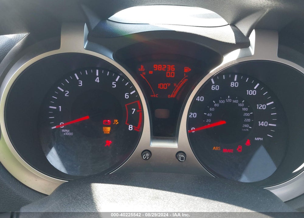 2013 NISSAN JUKE SV VIN: JN8AF5MR2DT221343