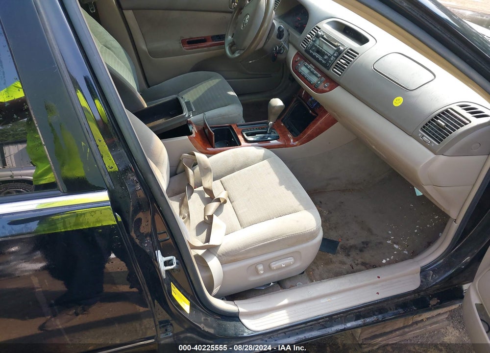 2006 TOYOTA CAMRY VIN: 4T1BE30K66U649683