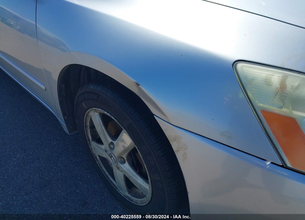 2003 HONDA ACCORD 2.4 EX VIN: JHMCM56673C059686