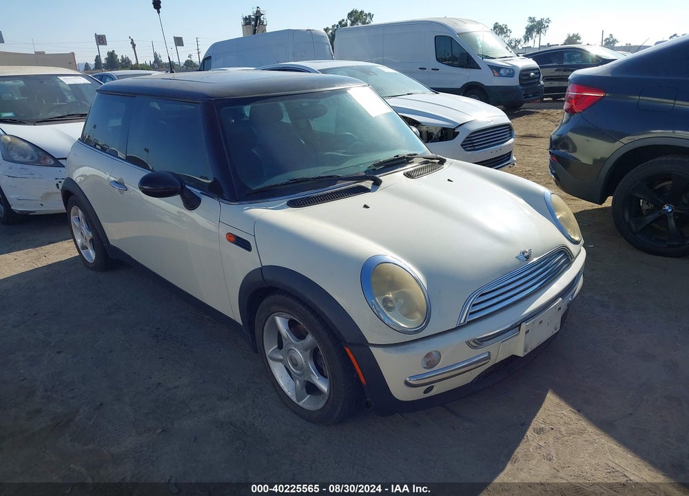 2003 MINI COOPER VIN: WMWRC33443TJ50160