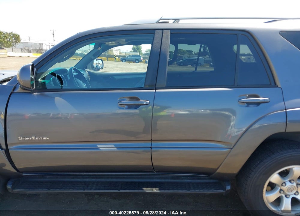 2005 TOYOTA 4RUNNER SR5 SPORT V6 VIN: JTEZU14R458040337