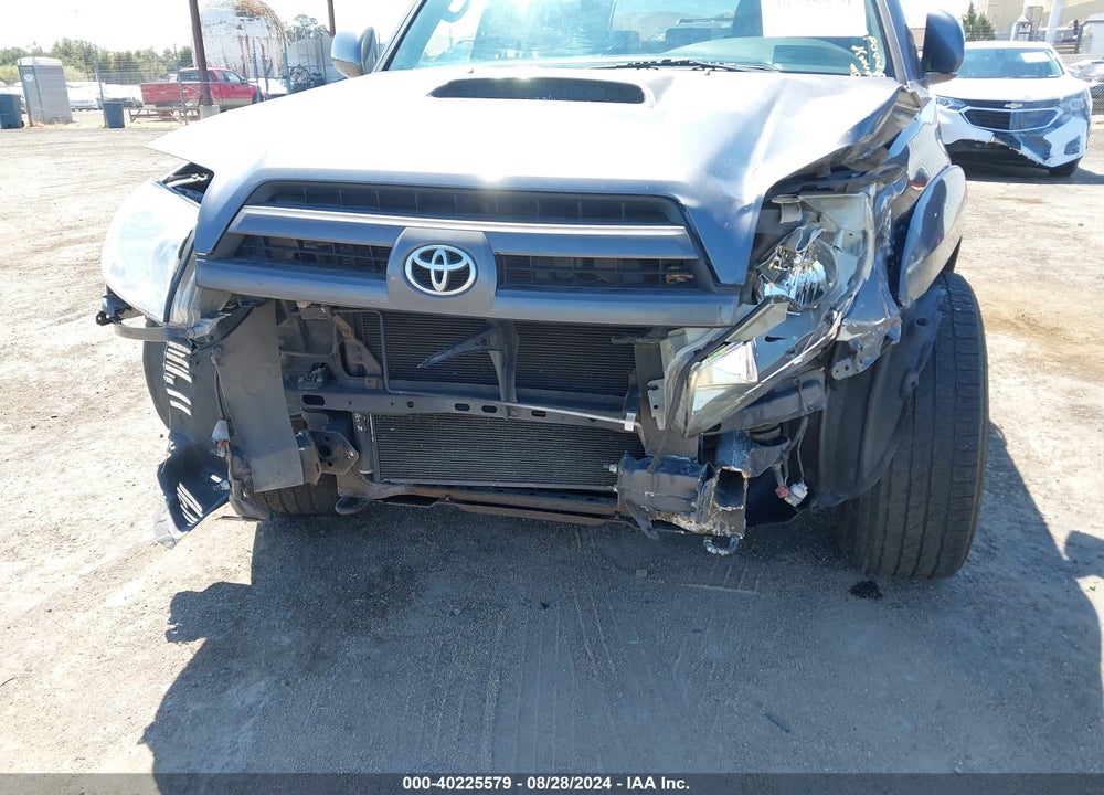 2005 TOYOTA 4RUNNER SR5 SPORT V6 VIN: JTEZU14R458040337