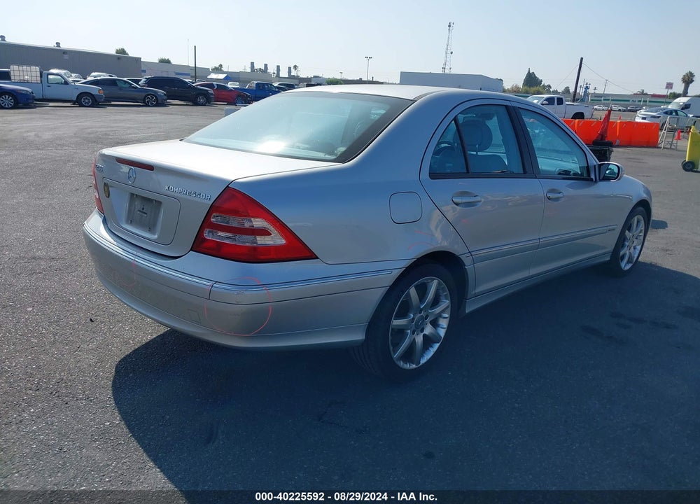 2003 MERCEDES-BENZ C 230 KOMPRESSOR SPORT VIN: WDBRF40J53A482368