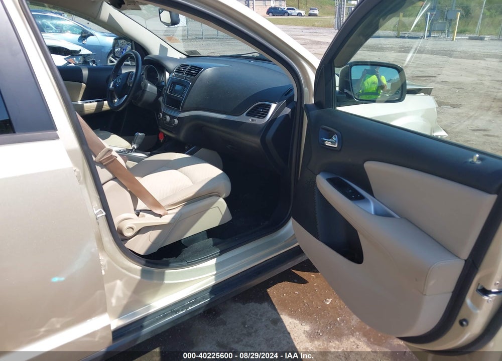 2011 DODGE JOURNEY MAINSTREET VIN: 3D4PH1FG0BT550504