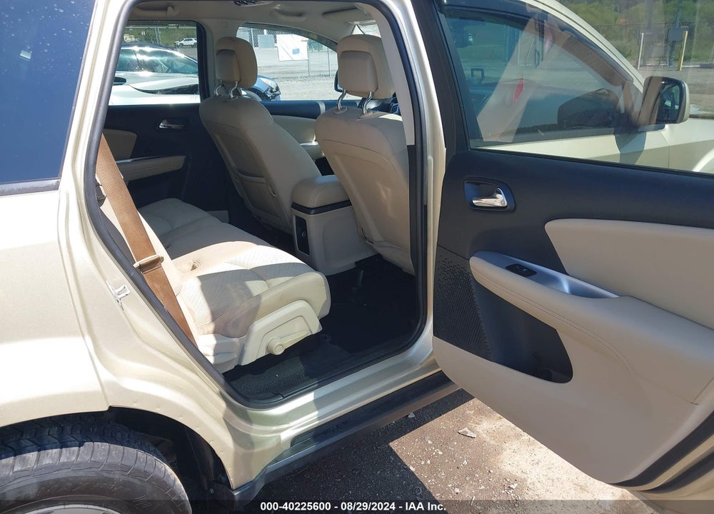 2011 DODGE JOURNEY MAINSTREET VIN: 3D4PH1FG0BT550504