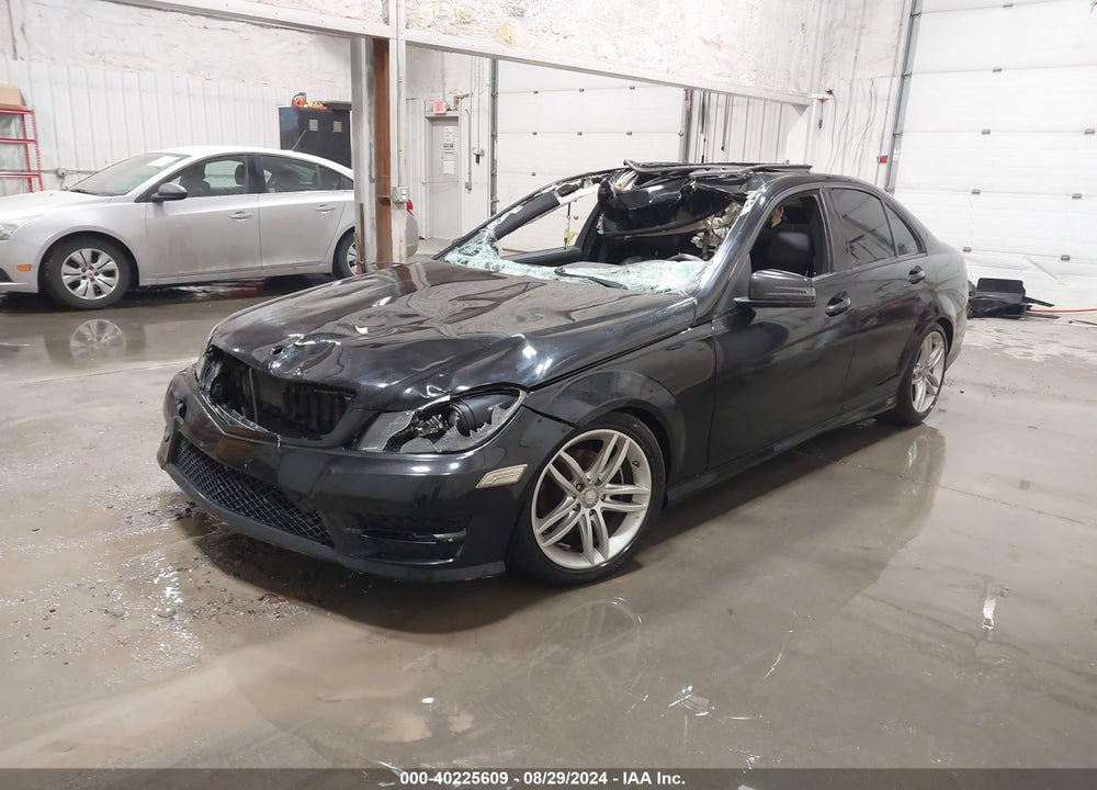 2012 MERCEDES-BENZ C 300 VIN: WDDGF8BBXCA604685