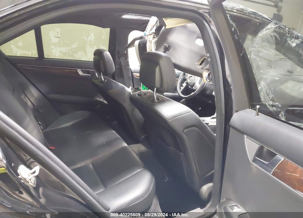 2012 MERCEDES-BENZ C 300 VIN: WDDGF8BBXCA604685