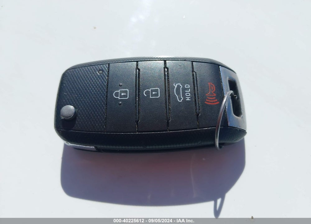 2016 KIA RIO EX VIN: KNADN5A35G6590290