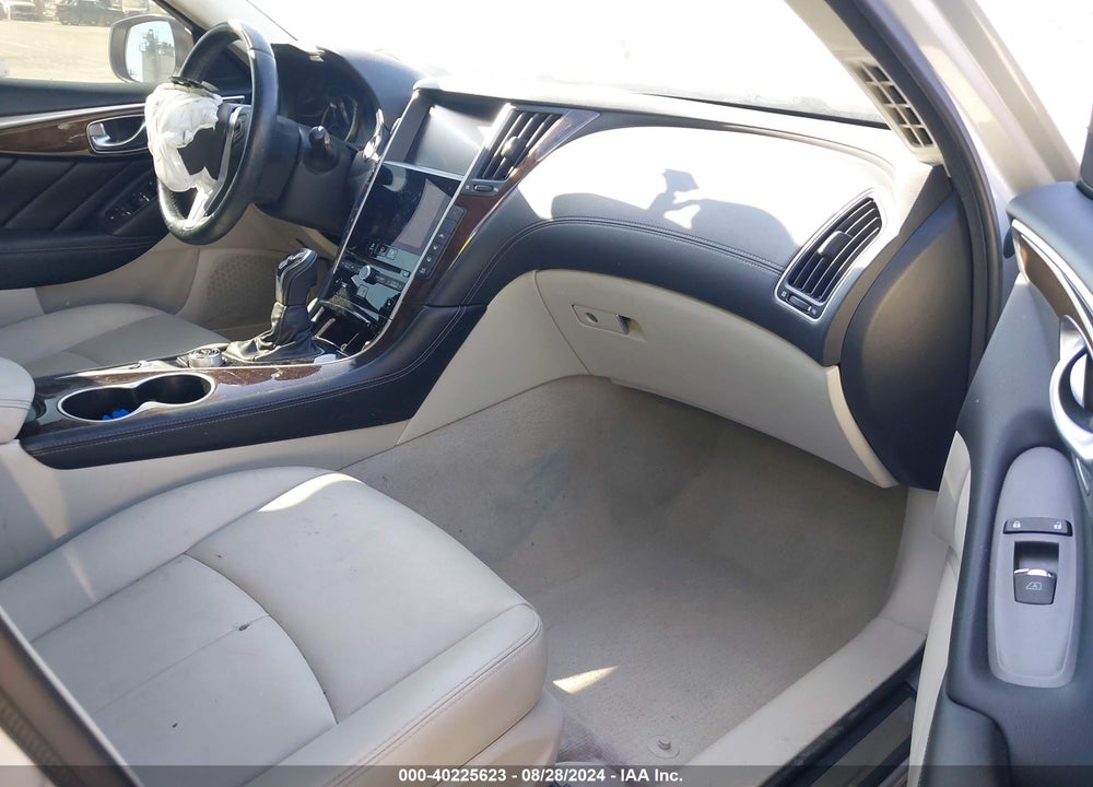 2018 INFINITI Q50 3.0T LUXE VIN: JN1EV7AP5JM592245