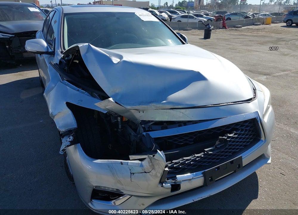 2018 INFINITI Q50 3.0T LUXE VIN: JN1EV7AP5JM592245