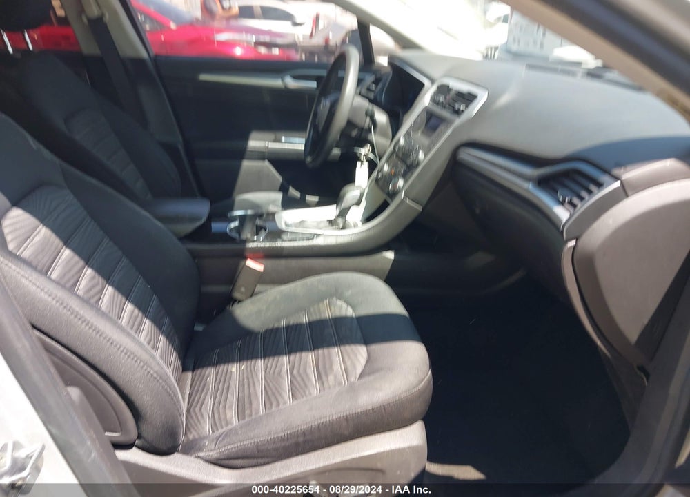 2016 FORD FUSION SE VIN: 3FA6P0H79GR285773