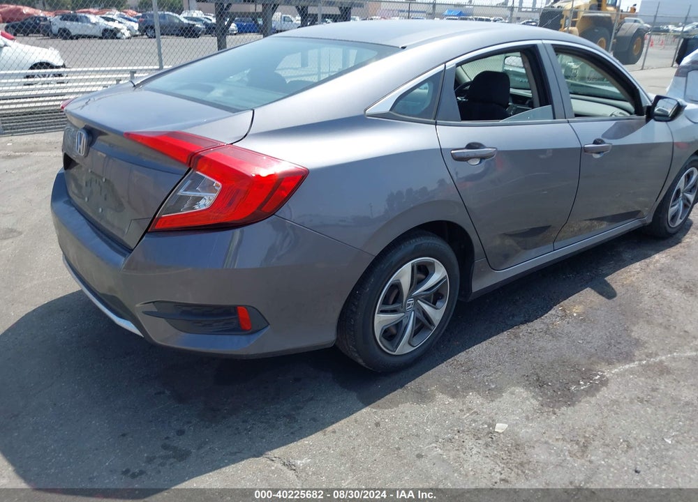 2019 HONDA CIVIC LX VIN: 2HGFC2F67KH583143