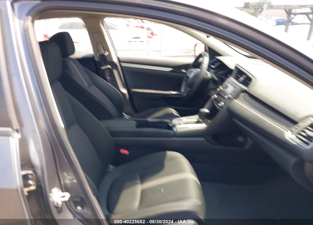 2019 HONDA CIVIC LX VIN: 2HGFC2F67KH583143