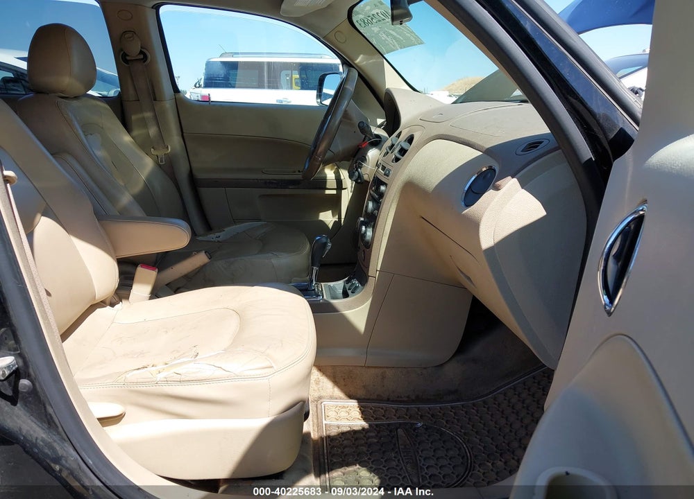 2007 CHEVROLET HHR LT VIN: 3GNDA33P17S576814