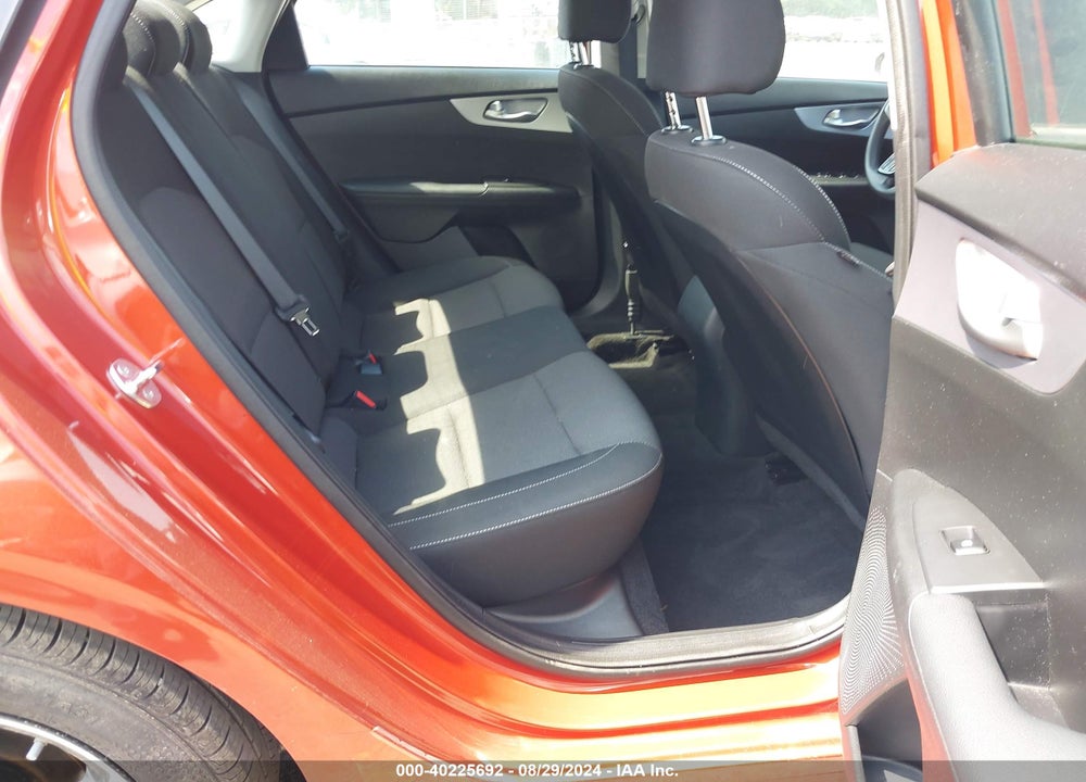 2024 KIA FORTE LXS VIN: 3KPF24AD4RE717518