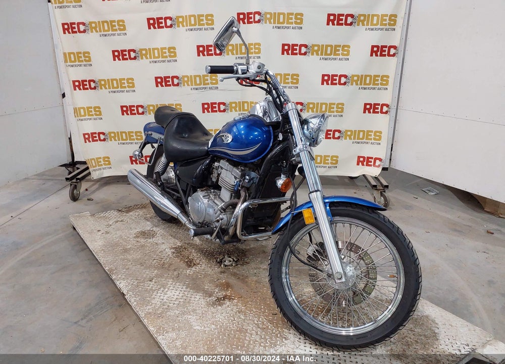 2005 KAWASAKI EN500 C VIN: JKAENVC135A190591