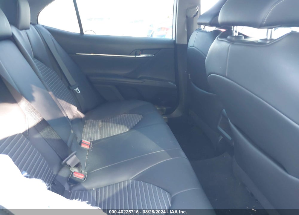 2022 TOYOTA CAMRY SE VIN: 4T1T11AK7NU076567
