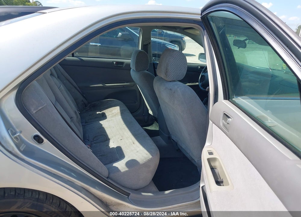2003 TOYOTA CAMRY LE VIN: 4T1BE32KX3U148787