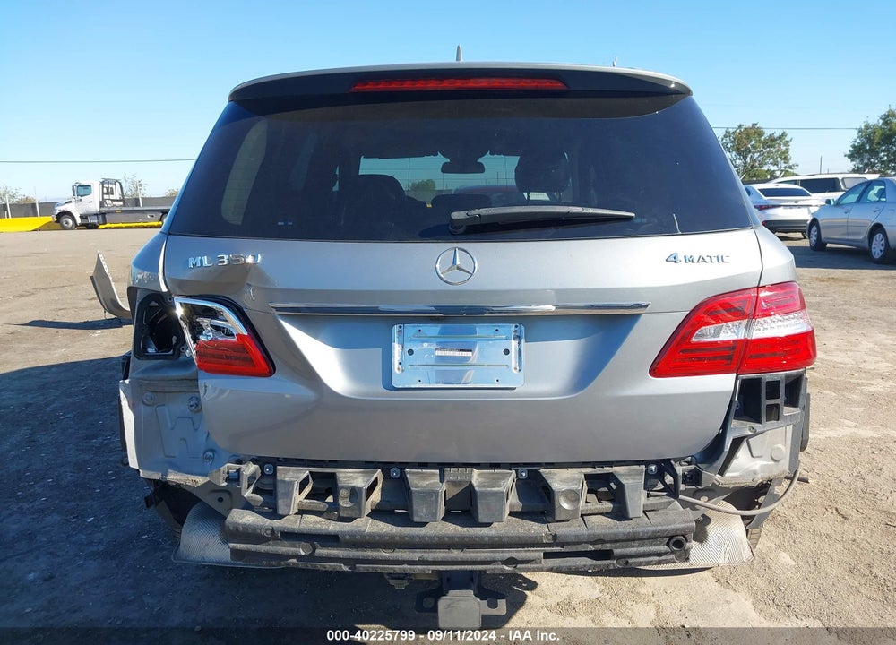2014 MERCEDES-BENZ ML 350 4MATIC VIN: 4JGDA5HB5EA343241