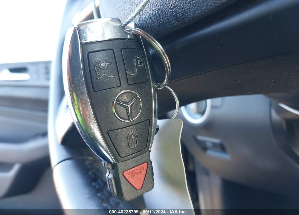 2014 MERCEDES-BENZ ML 350 4MATIC VIN: 4JGDA5HB5EA343241