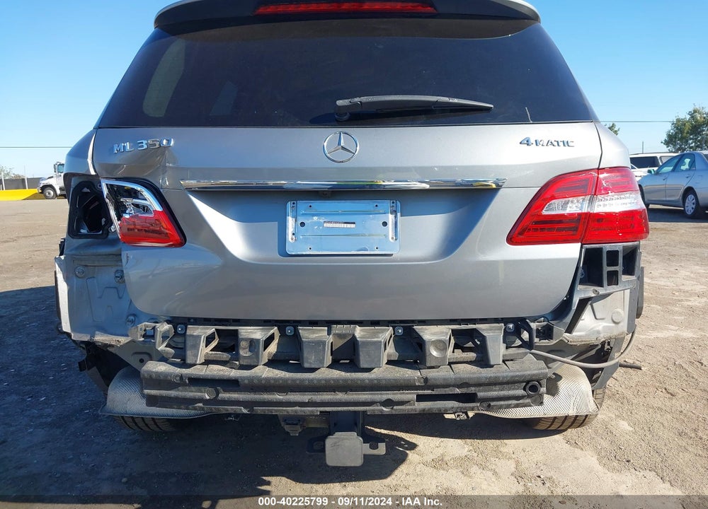 2014 MERCEDES-BENZ ML 350 4MATIC VIN: 4JGDA5HB5EA343241