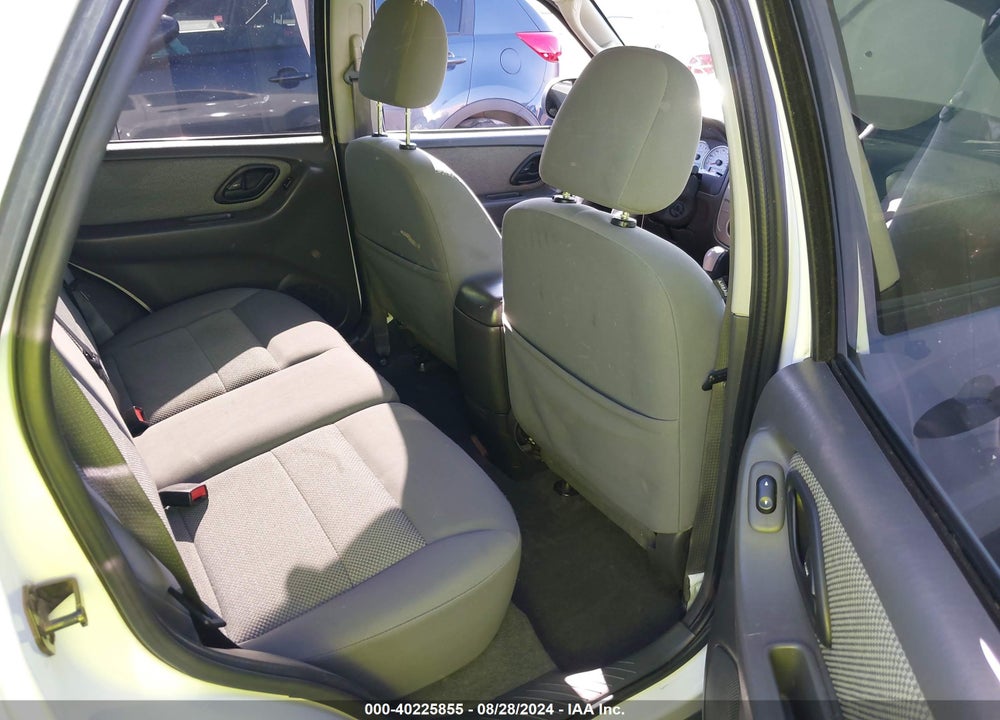 2007 FORD ESCAPE HYBRID VIN: 1FMCU59H17KB87847
