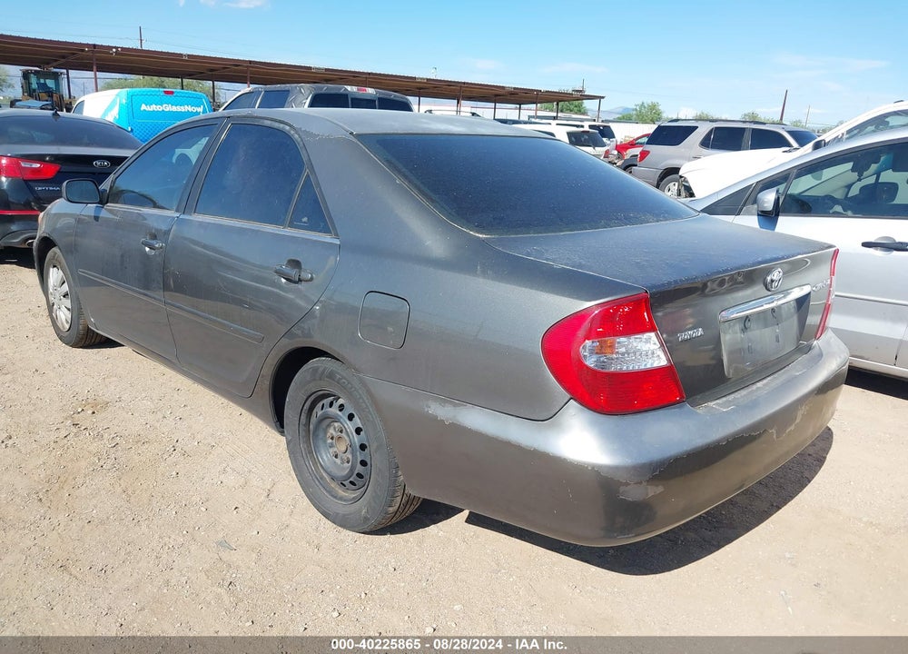 2003 TOYOTA CAMRY LE VIN: 4T1BE32KX3U734986