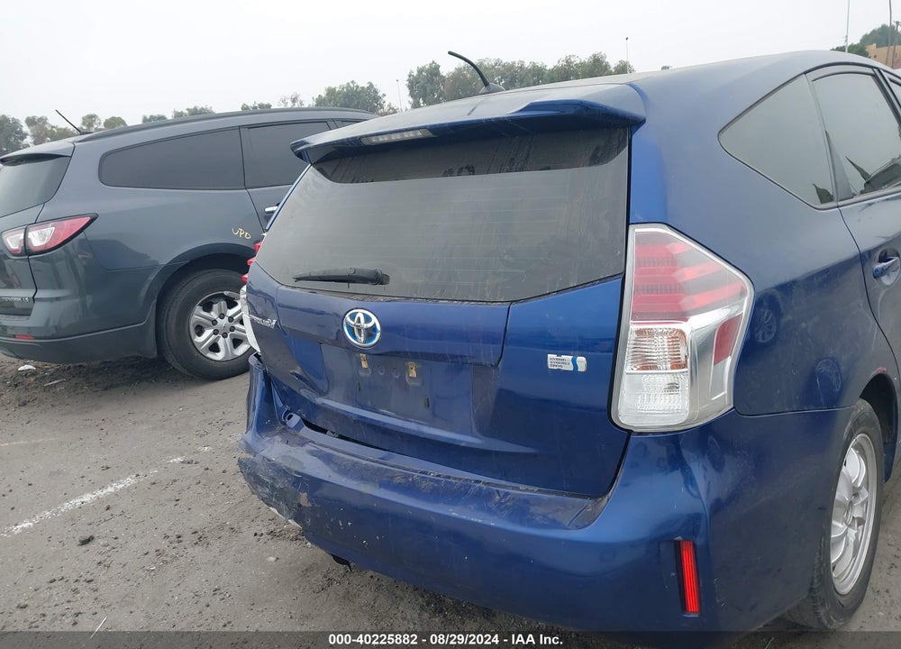 2015 TOYOTA PRIUS V TWO VIN: JTDZN3EU3FJ033499