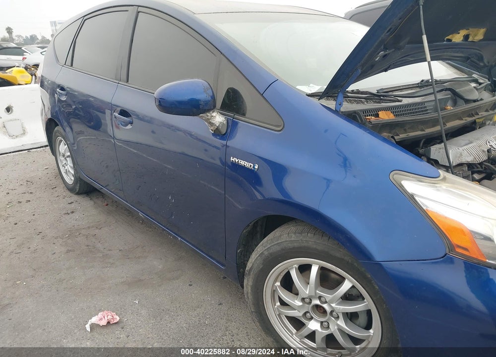 2015 TOYOTA PRIUS V TWO VIN: JTDZN3EU3FJ033499