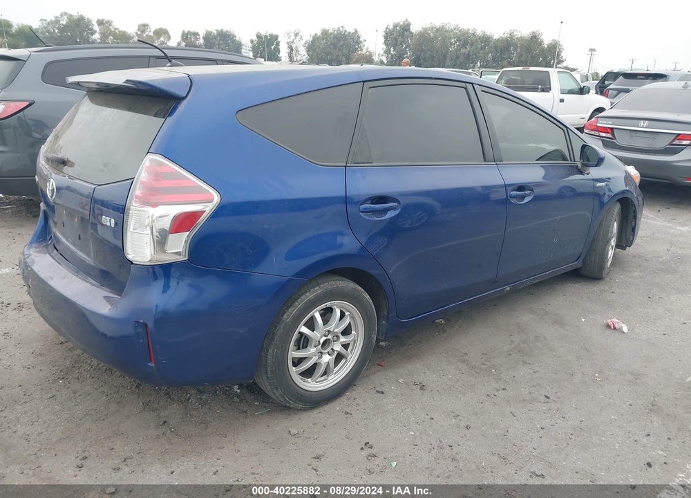 2015 TOYOTA PRIUS V TWO VIN: JTDZN3EU3FJ033499
