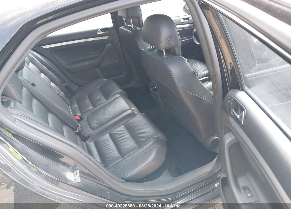 2007 VOLKSWAGEN JETTA GLI VIN: 3VWXJ71K87M038567