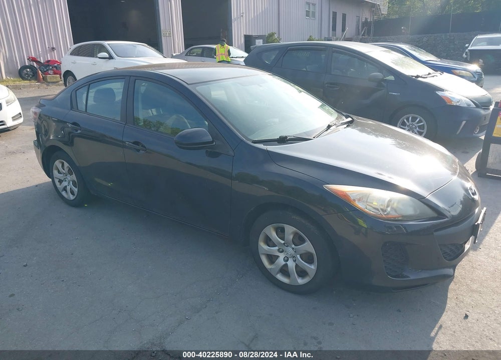 2013 MAZDA 3 I SV VIN: JM1BL1TG3D1825819
