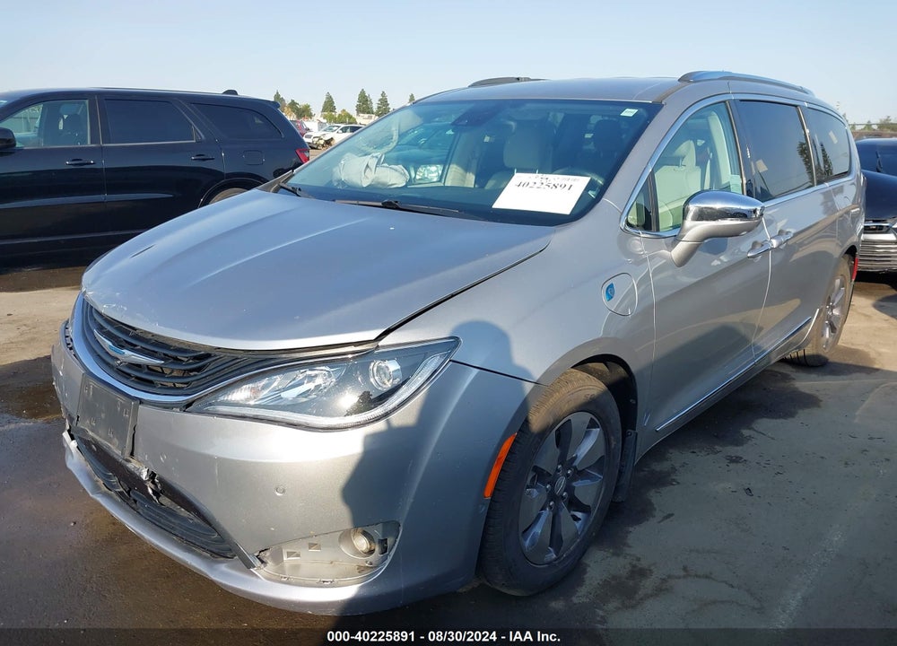 2017 CHRYSLER PACIFICA HYBRID PLATINUM VIN: 2C4RC1N73HR686112