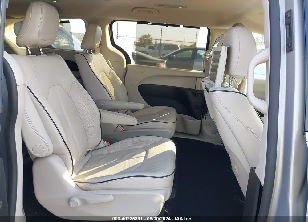 2017 CHRYSLER PACIFICA HYBRID PLATINUM VIN: 2C4RC1N73HR686112