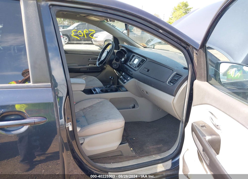 2016 KIA SEDONA LX VIN: KNDMB5C10G6179483