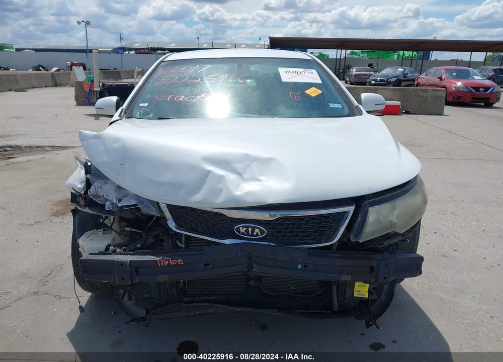 2013 KIA FORTE VIN: KNAFW4A30D5690489
