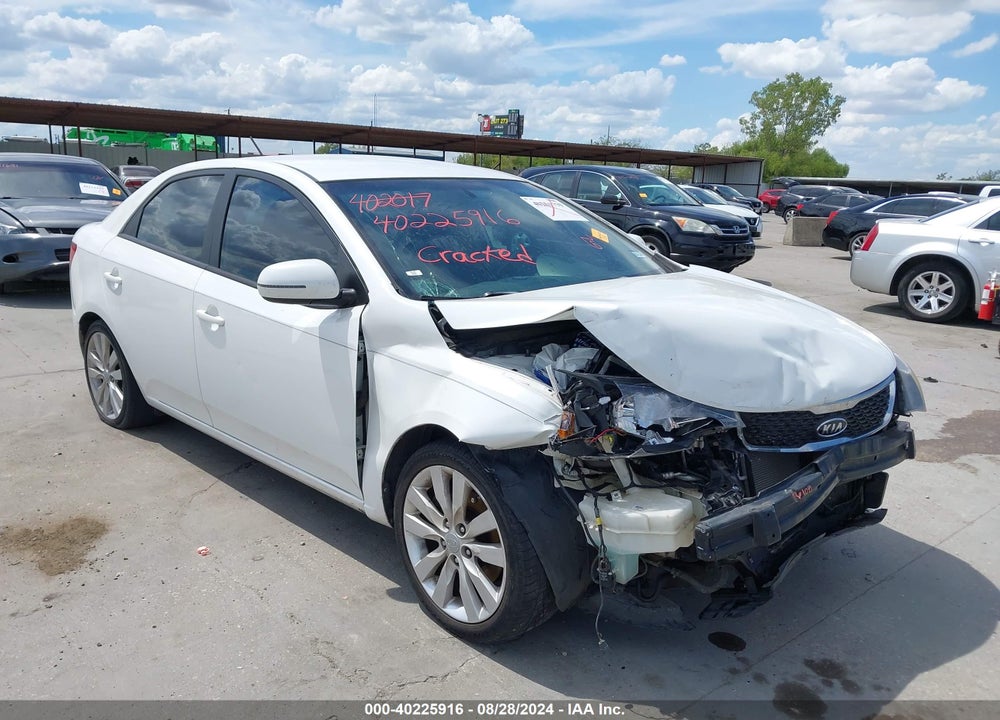 2013 KIA FORTE VIN: KNAFW4A30D5690489