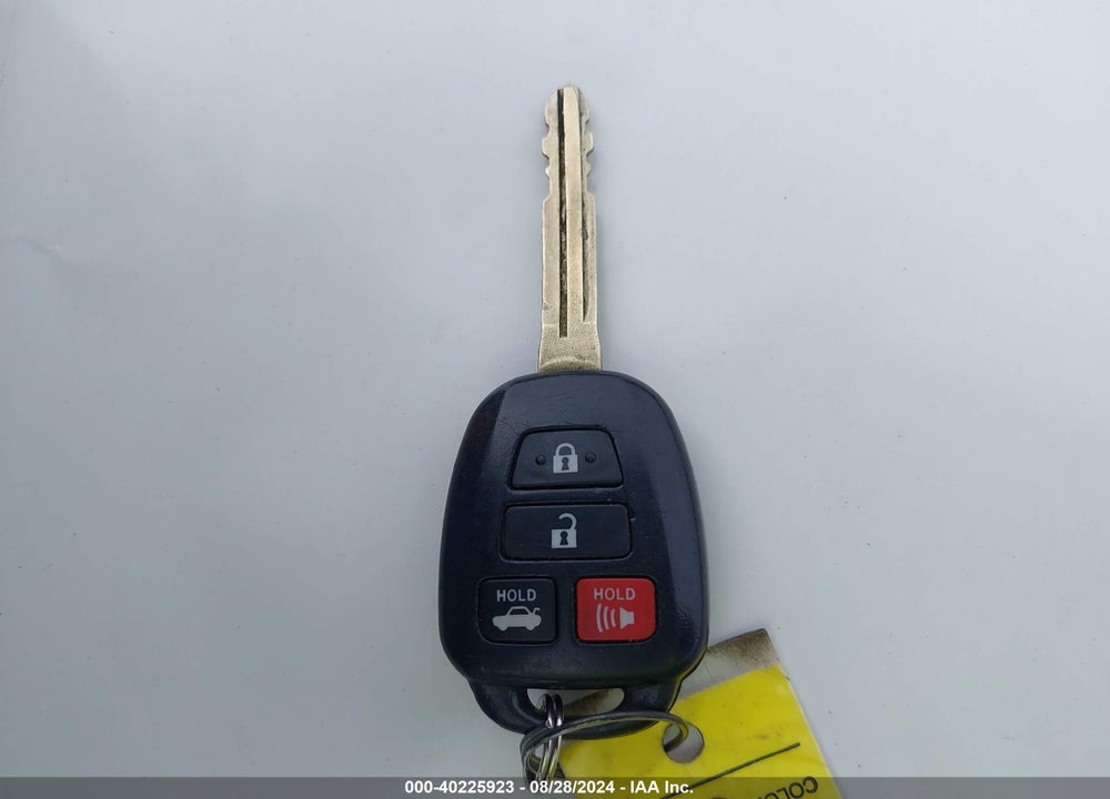 2017 TOYOTA CAMRY SE VIN: 4T1BF1FK6HU387109