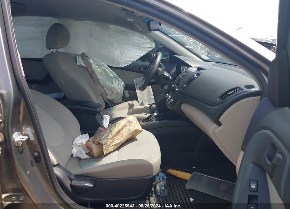 2011 KIA FORTE EX VIN: KNAFU4A20B5454533