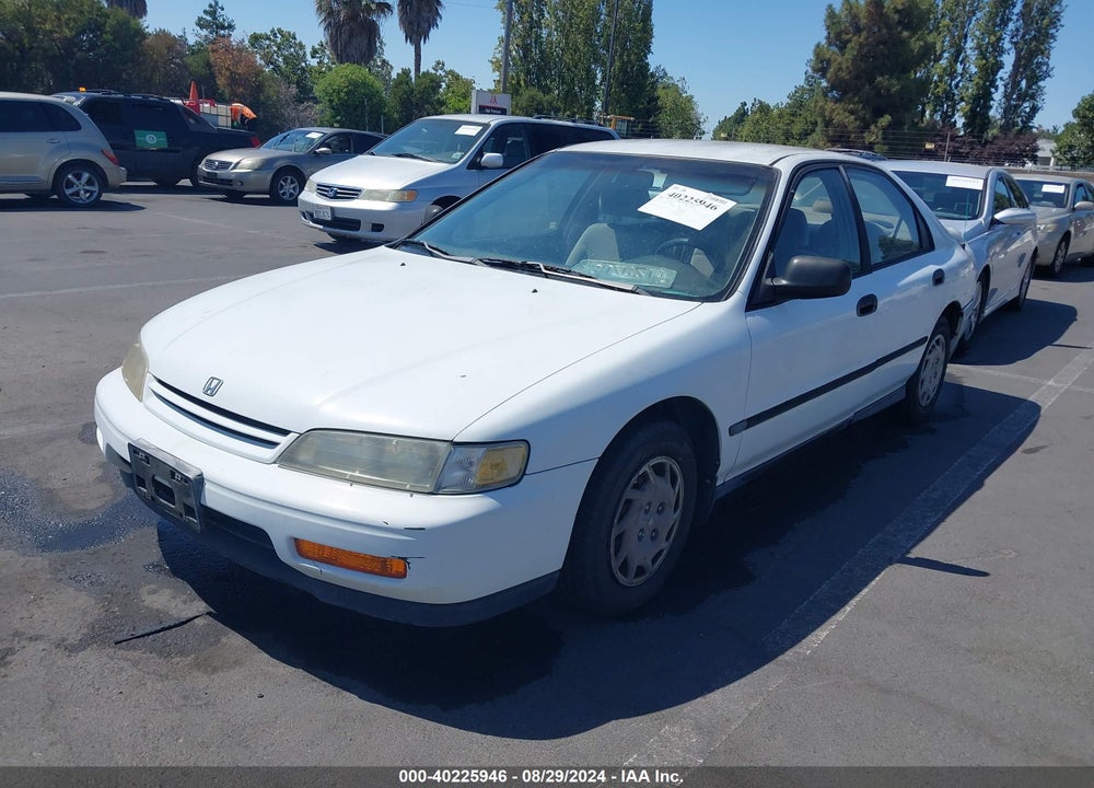 1994 HONDA ACCORD DX/LX VIN: 1HGCD5614RA109696