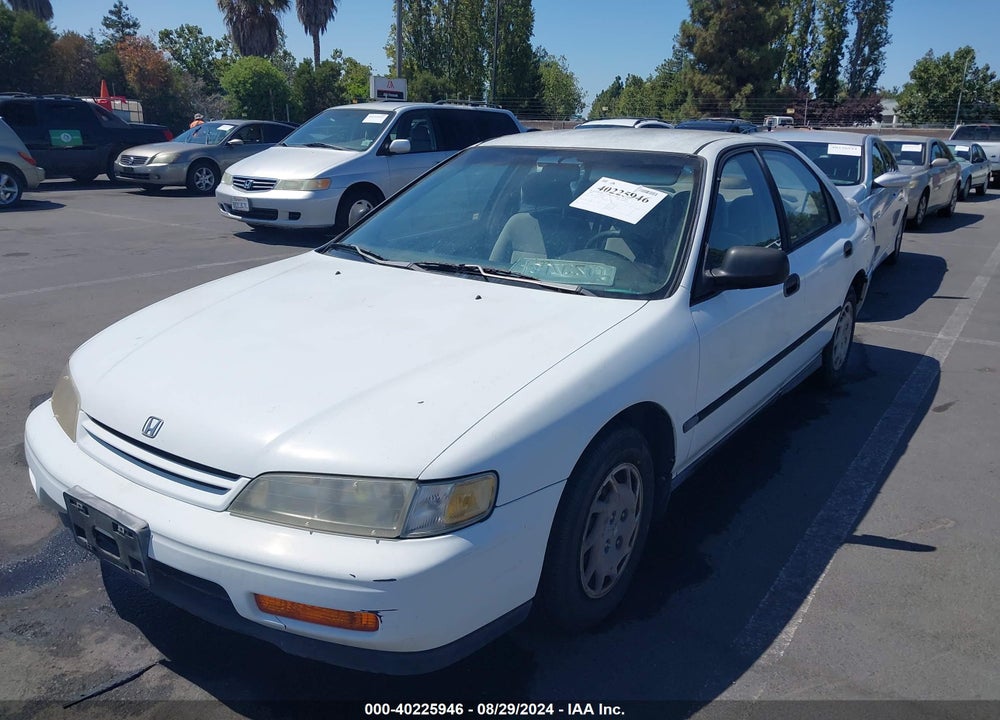 1994 HONDA ACCORD DX/LX VIN: 1HGCD5614RA109696