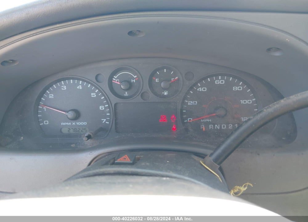2004 FORD RANGER XL/XLT VIN: 1FTYR10D24PA46511