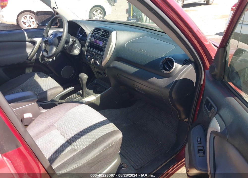 2004 TOYOTA RAV4 VIN: JTEGD20V240007267