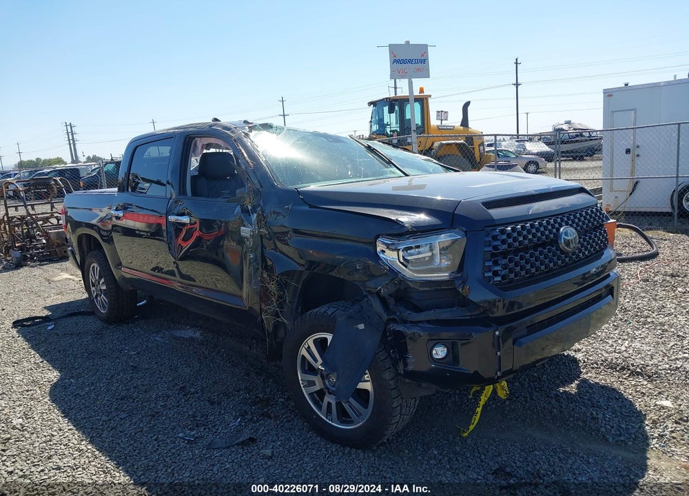 2018 TOYOTA TUNDRA PLATINUM 5.7L V8 VIN: 5TFAY5F17JX693667