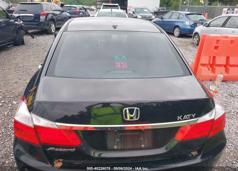 2015 HONDA ACCORD EX-L VIN: 1HGCR2F84FA147695