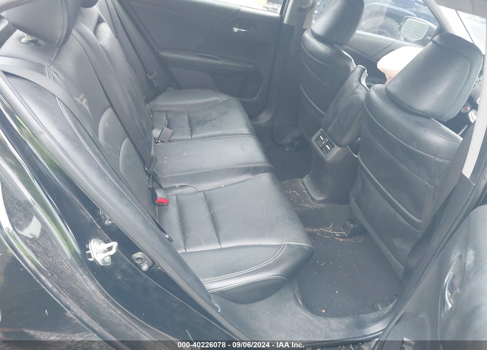 2015 HONDA ACCORD EX-L VIN: 1HGCR2F84FA147695