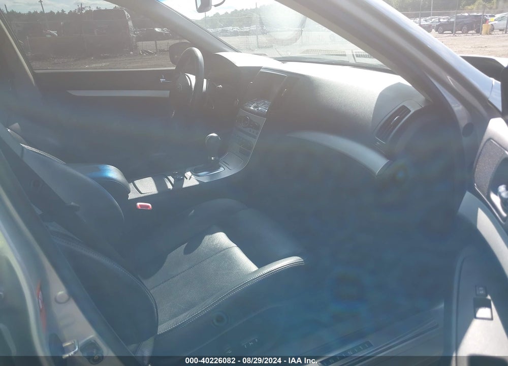 2009 INFINITI G37X VIN: JNKCV61F09M357753