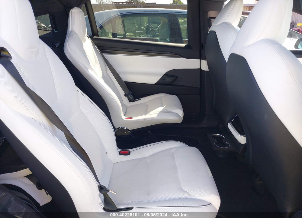 2023 TESLA MODEL X PLAID TRI MOTOR ALL-WHEEL DRIVE VIN: 7SAXCBE61PF388871